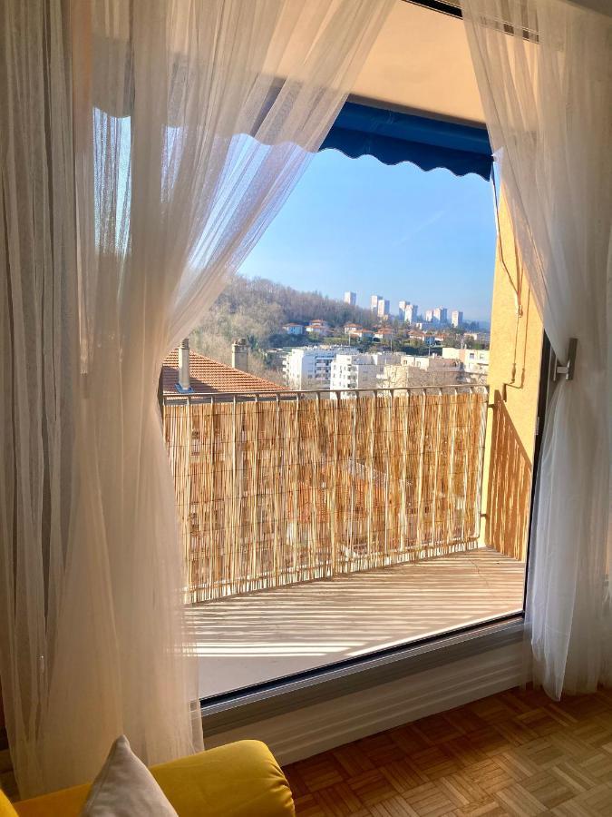 Bergson Top - Appart 80M2, 2 Grandes Chambres, Entierement Renovee Et Equipee, Lumineux, Wifi, Balcon, Calme, Vue Imprenable サン・テティエンヌ エクステリア 写真